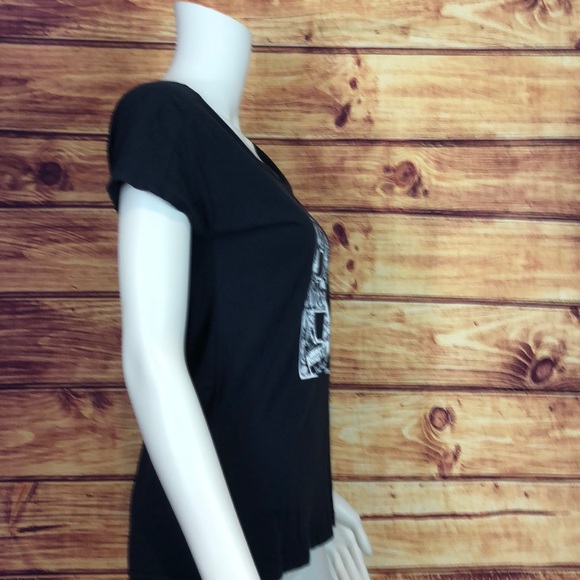 Barbour Logo Tee - Picture 3 of 5